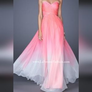 La Femme fushia ombre gown